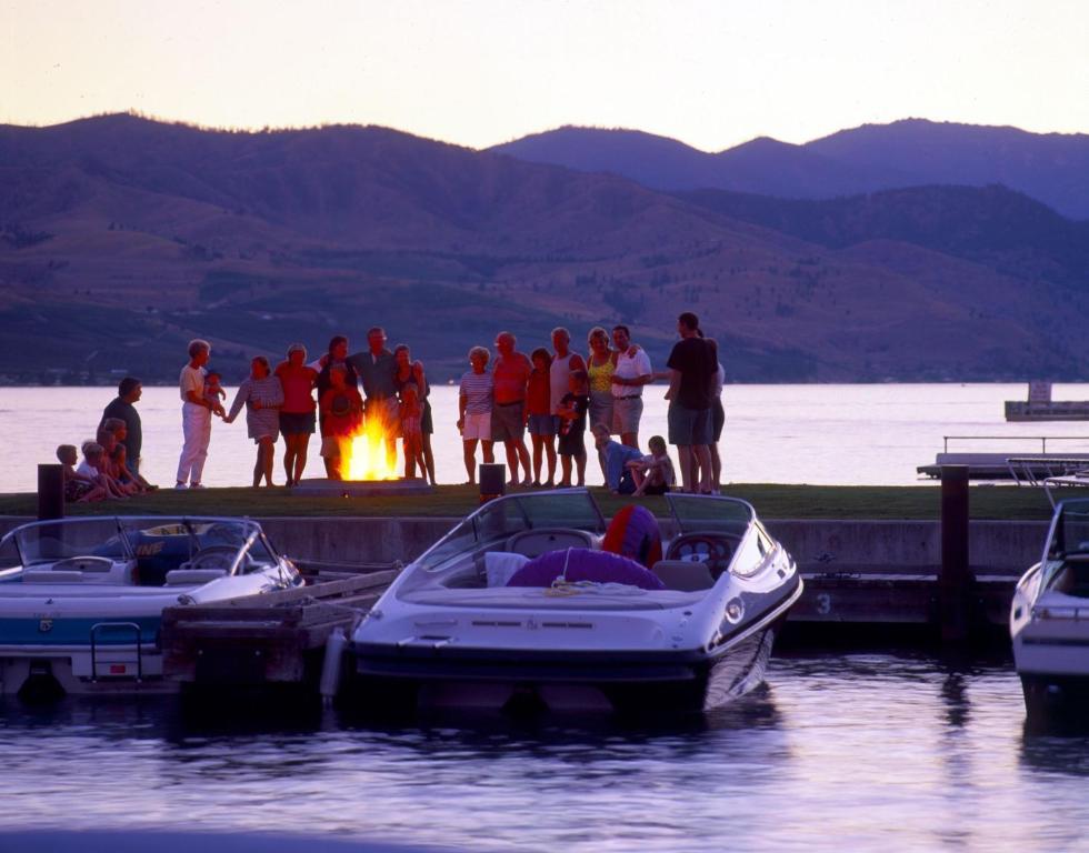 Campbell'S Resort On Lake Chelan Exteriör bild